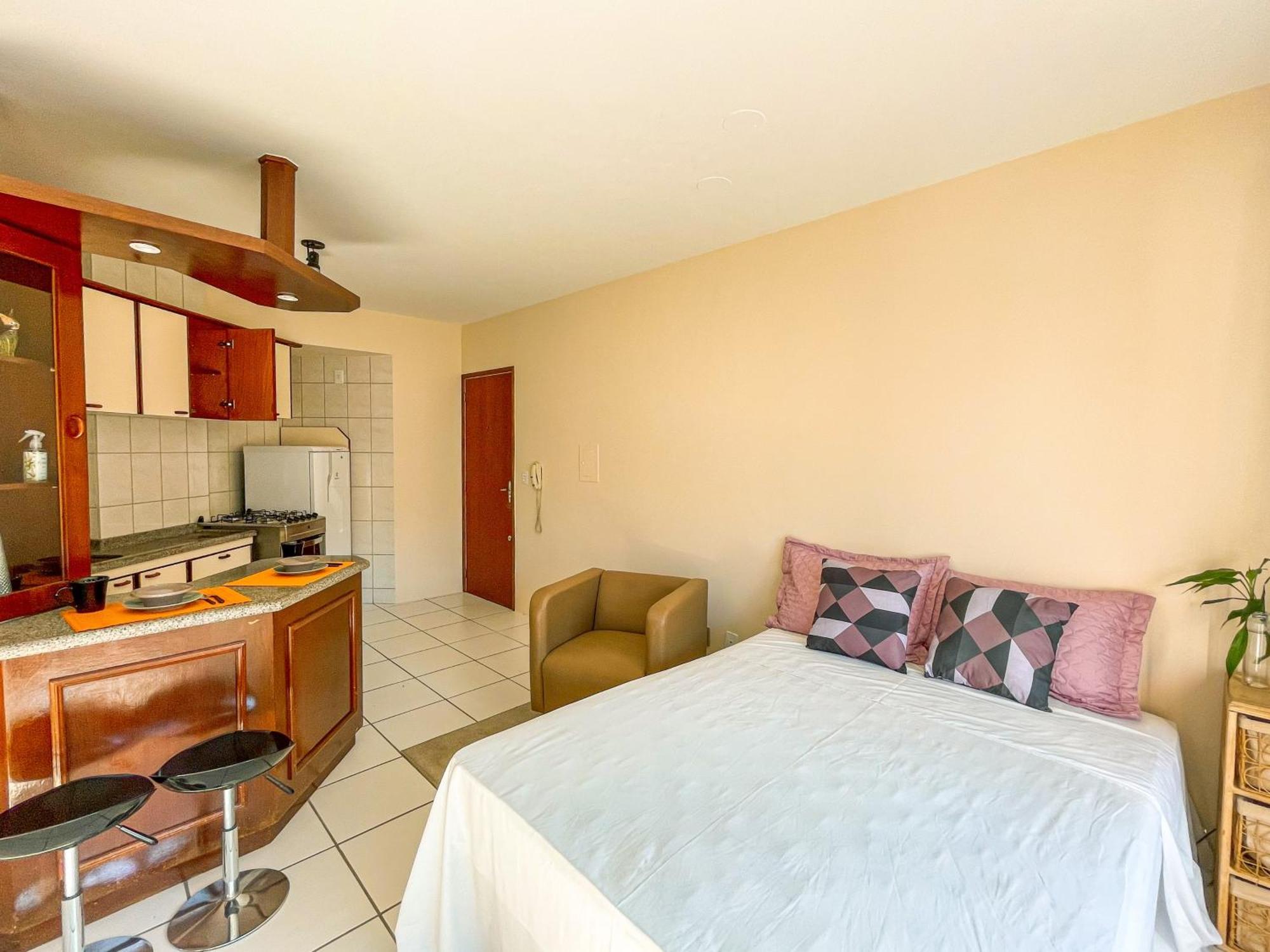 Studio No Centro: Piscina, Academia E Garagem N209 Florianopolis Ngoại thất bức ảnh